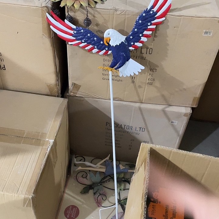 瓷片样品样品老鹰花插