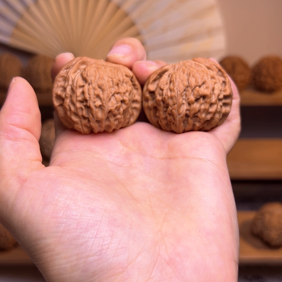 初***年文玩核桃吊坠磨盘全品40