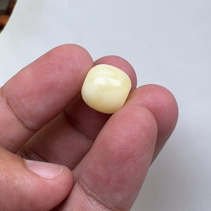 【闪购商品】琥珀裸石未镶嵌12➕1.33克