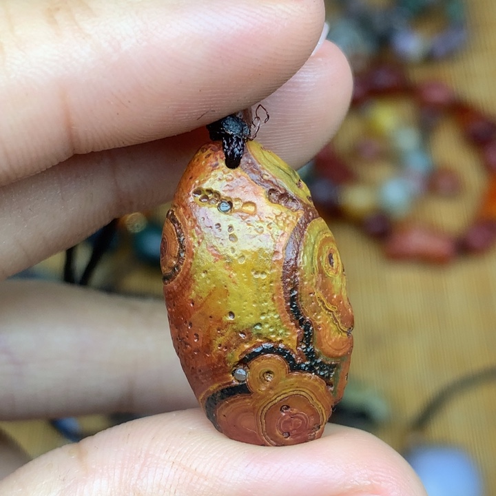 玛瑙/玉髓未镶嵌珠宝半成品