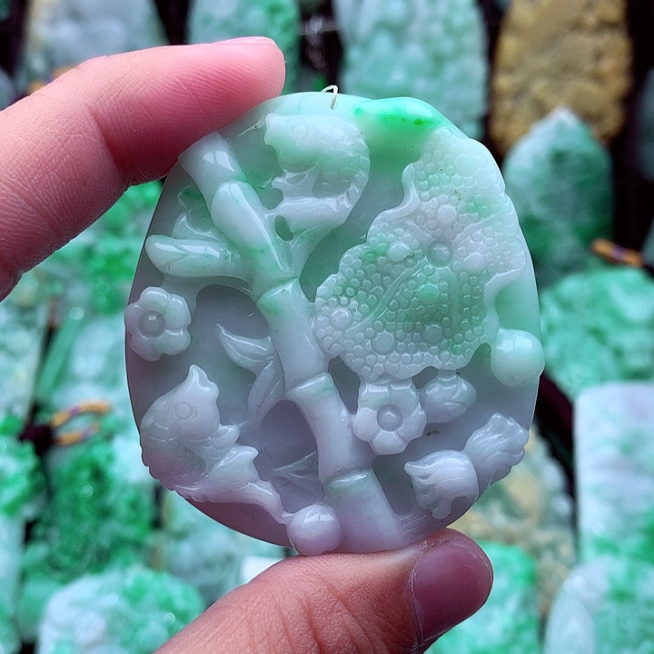 翡翠吊坠(不含链)未镶嵌