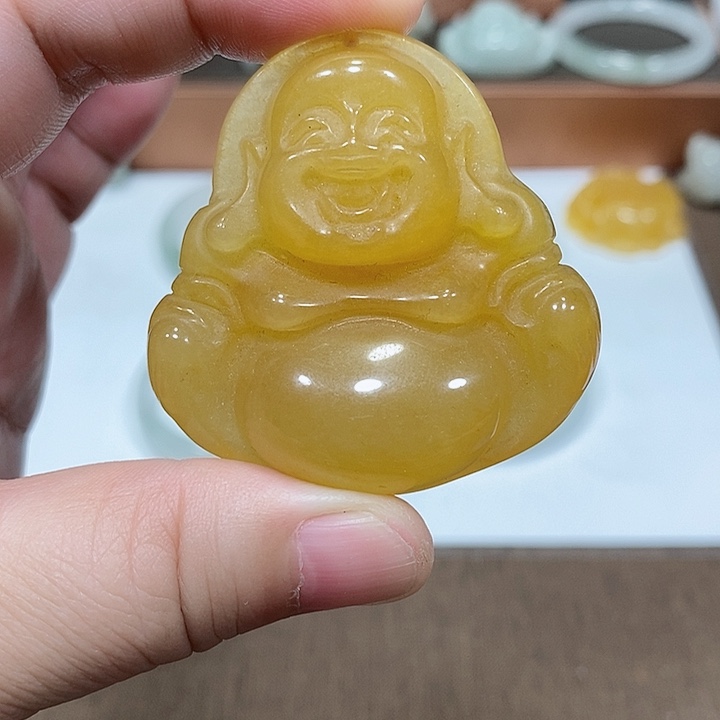 石英质玉颈饰未镶嵌