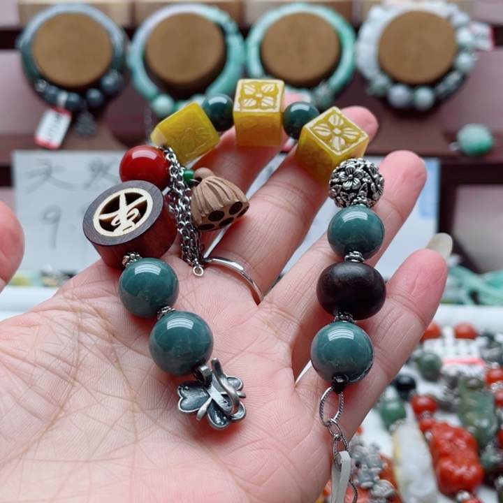 翡翠未镶嵌手链手链