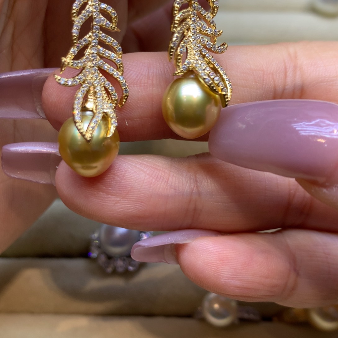 银S925镶嵌耳饰海水珍珠