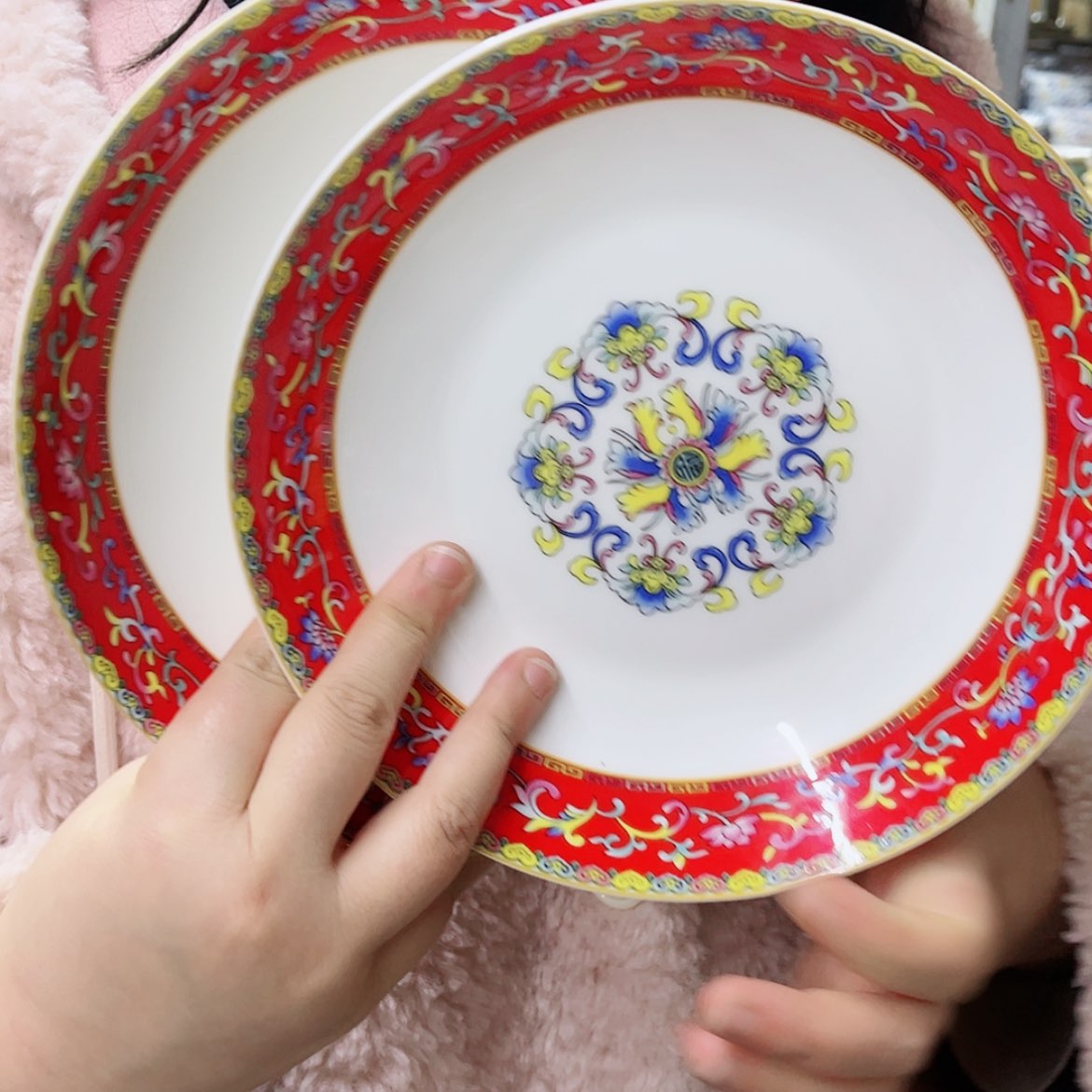 【闪购商品】骨瓷8英寸盘2个………..