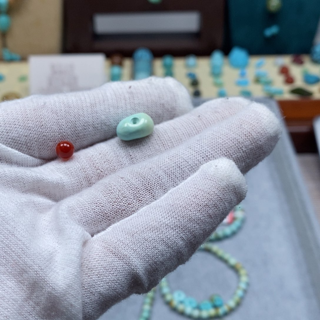 未镶嵌配饰南红玛瑙