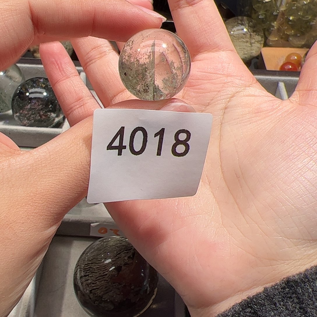 未镶嵌大型摆件（非配饰）水晶