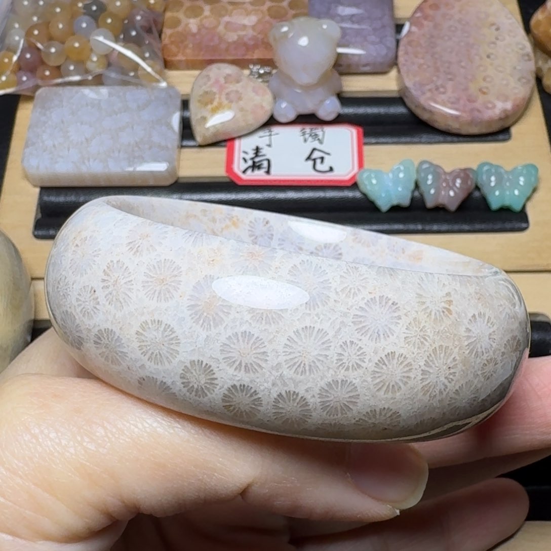 硅化玉56宽，透花 可盘190未镶嵌美*