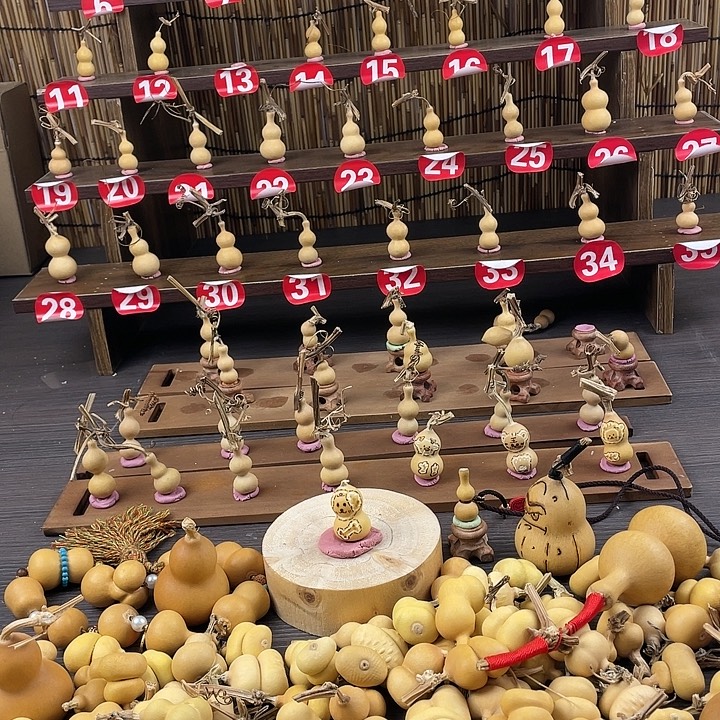 盛***印哈饿都是很开心我哦哦哦15