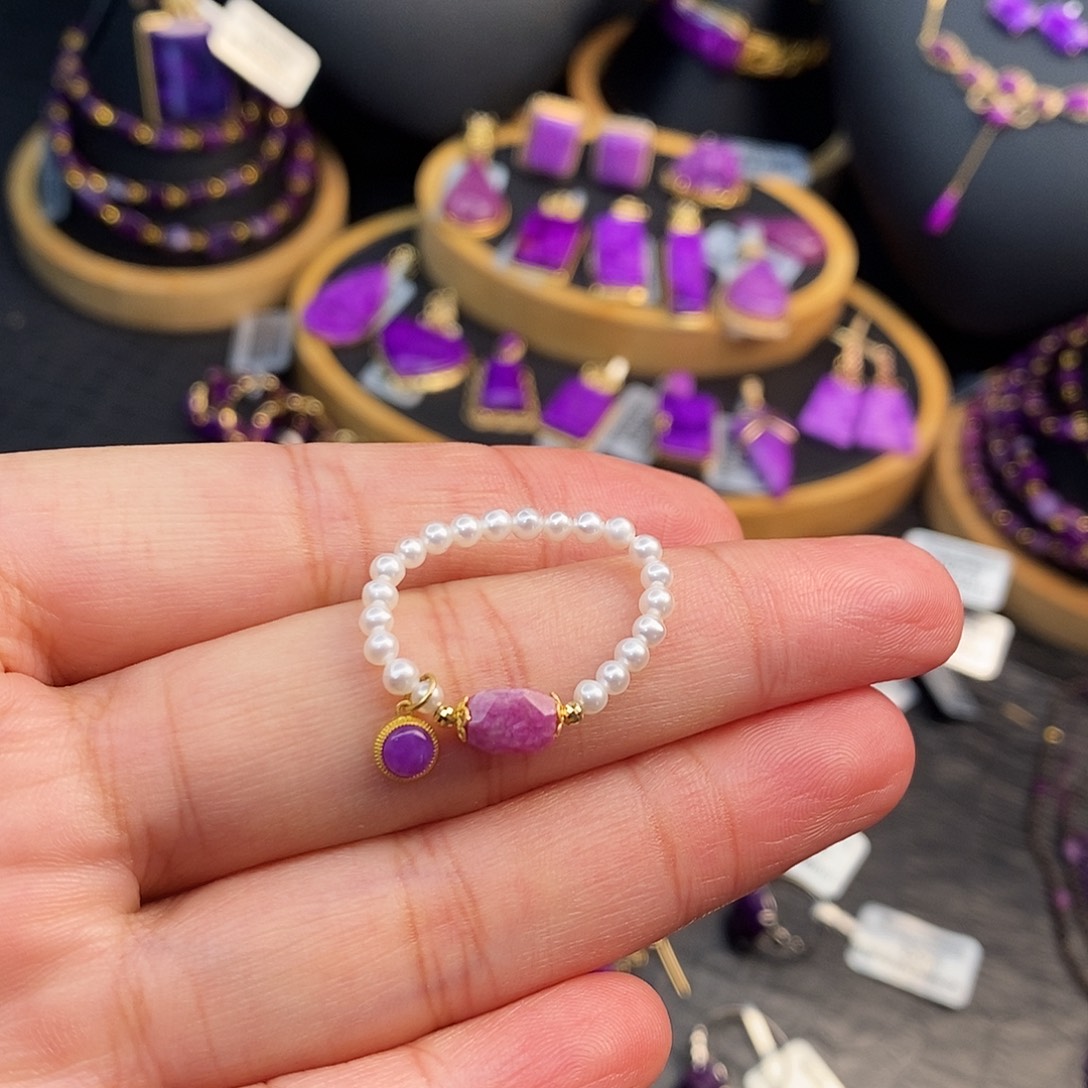 苏纪石（舒俱来）18K金镶嵌戒指