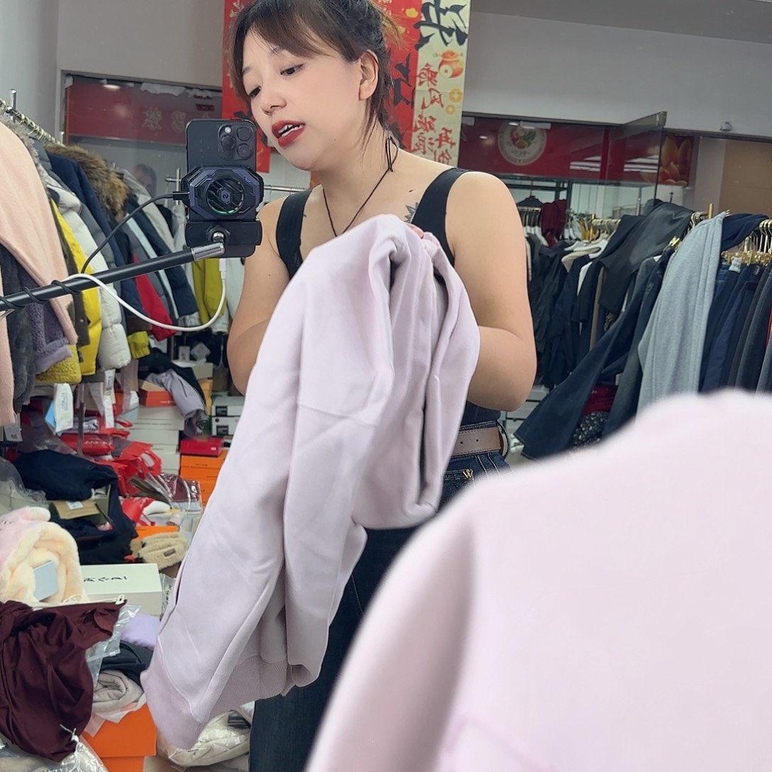 23308特价款女装时尚