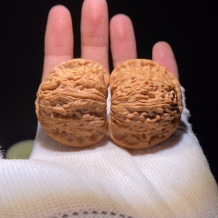 文玩核桃吊坠全品40球白