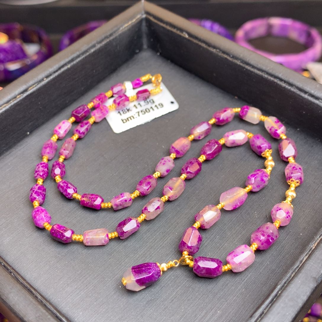 苏纪石（舒俱来）项链18K金镶嵌