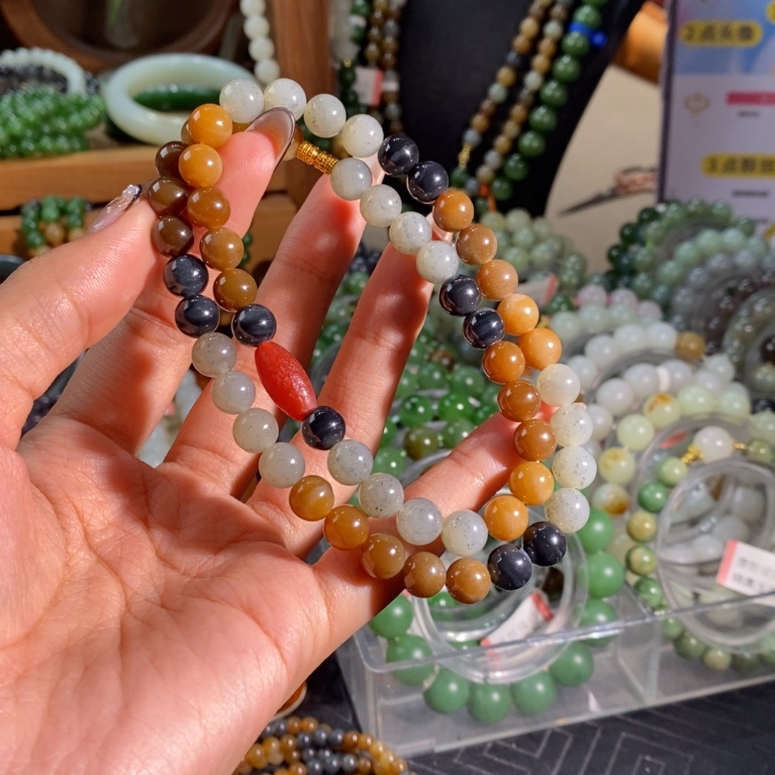 和田玉未镶嵌手链