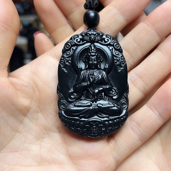 吊坠(赠链)未镶嵌和田玉（墨玉）观音牌