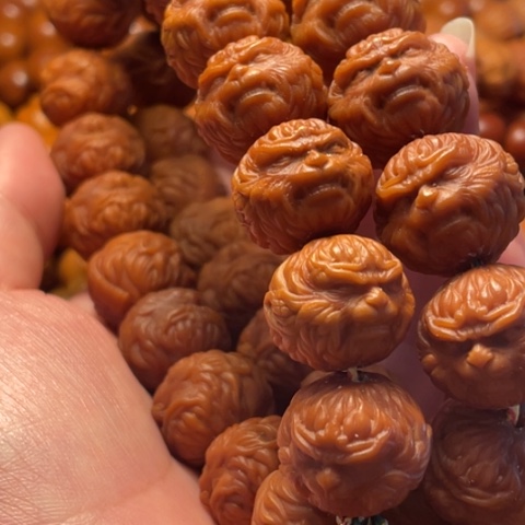 手串猴头核桃?****迷舞台