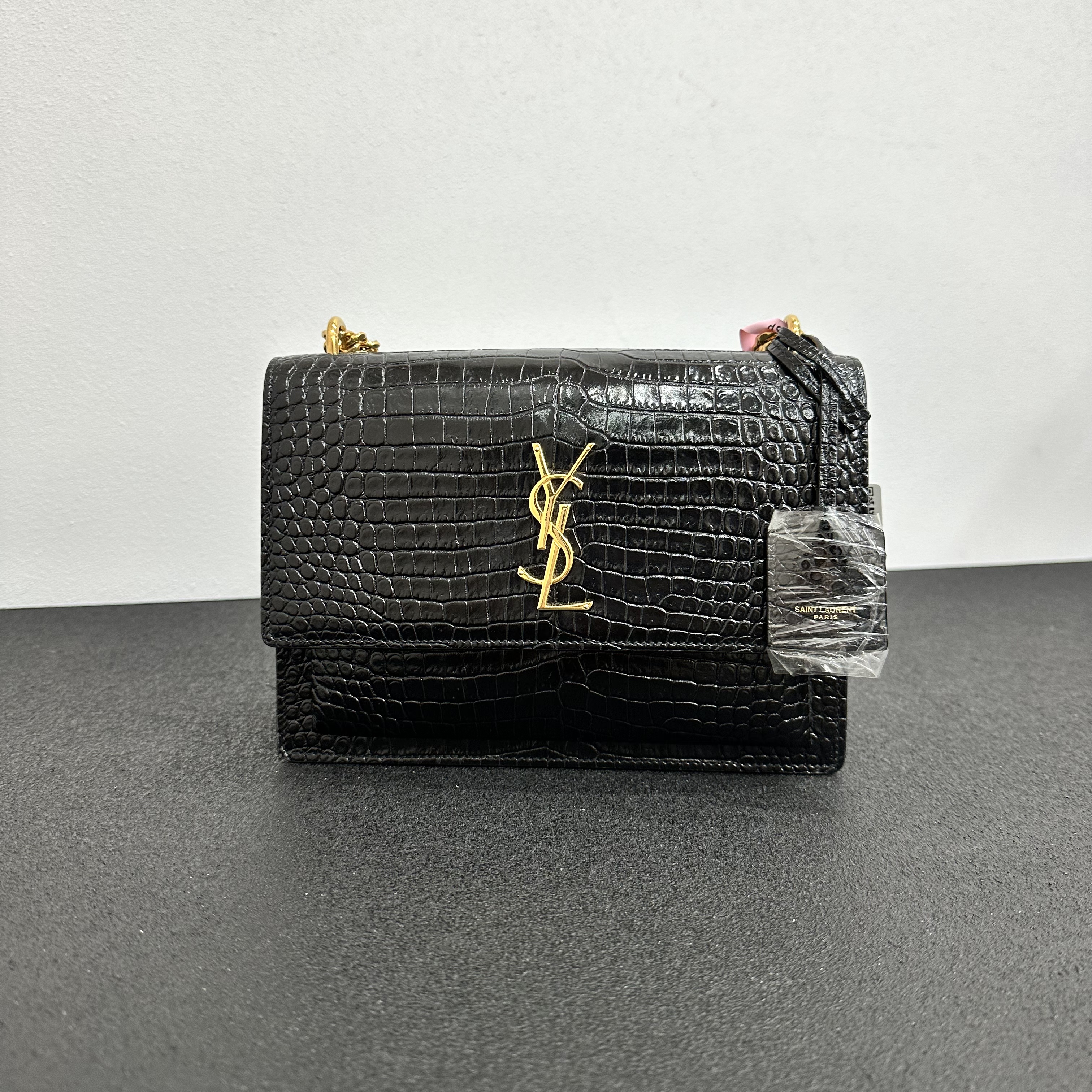 99新 YSL/圣罗兰 壹所奢品/YSL 日落 鳄压纹 中号 黑金 斜挎包*
