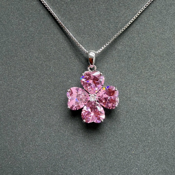 项链B033粉色四叶草经典吊坠