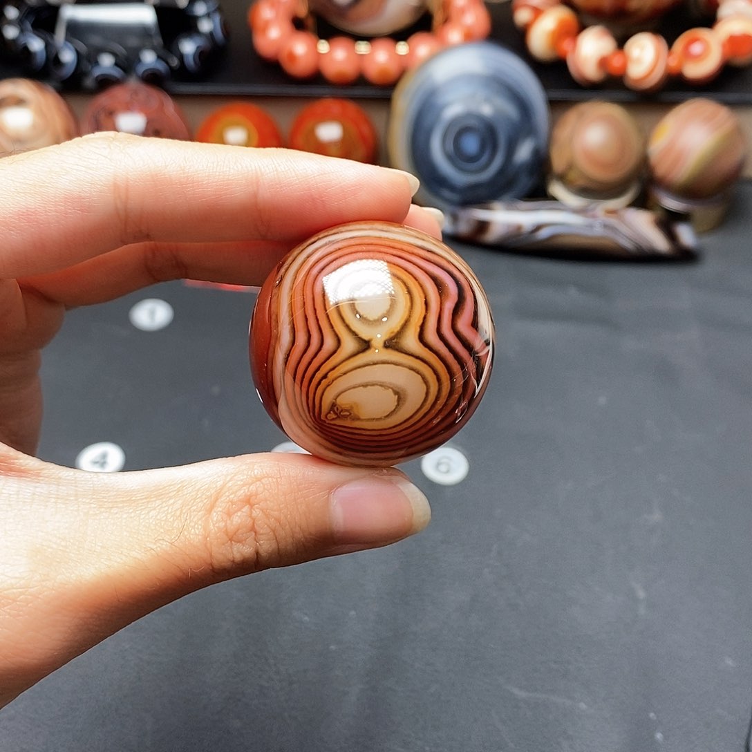 未镶嵌两毛玛瑙/玉髓