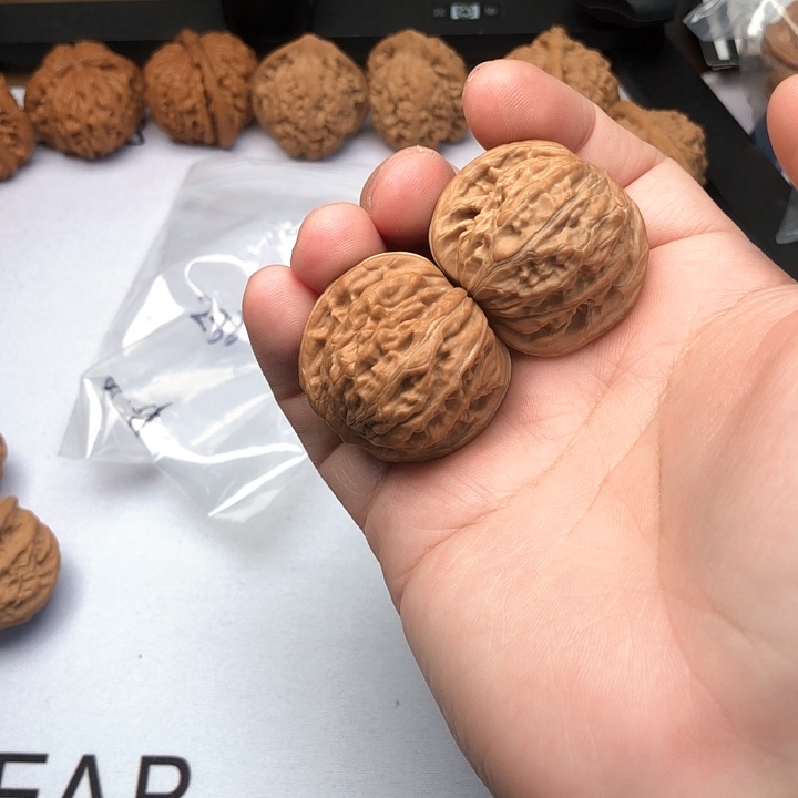 文玩核桃吊坠36全品24年汉高楼