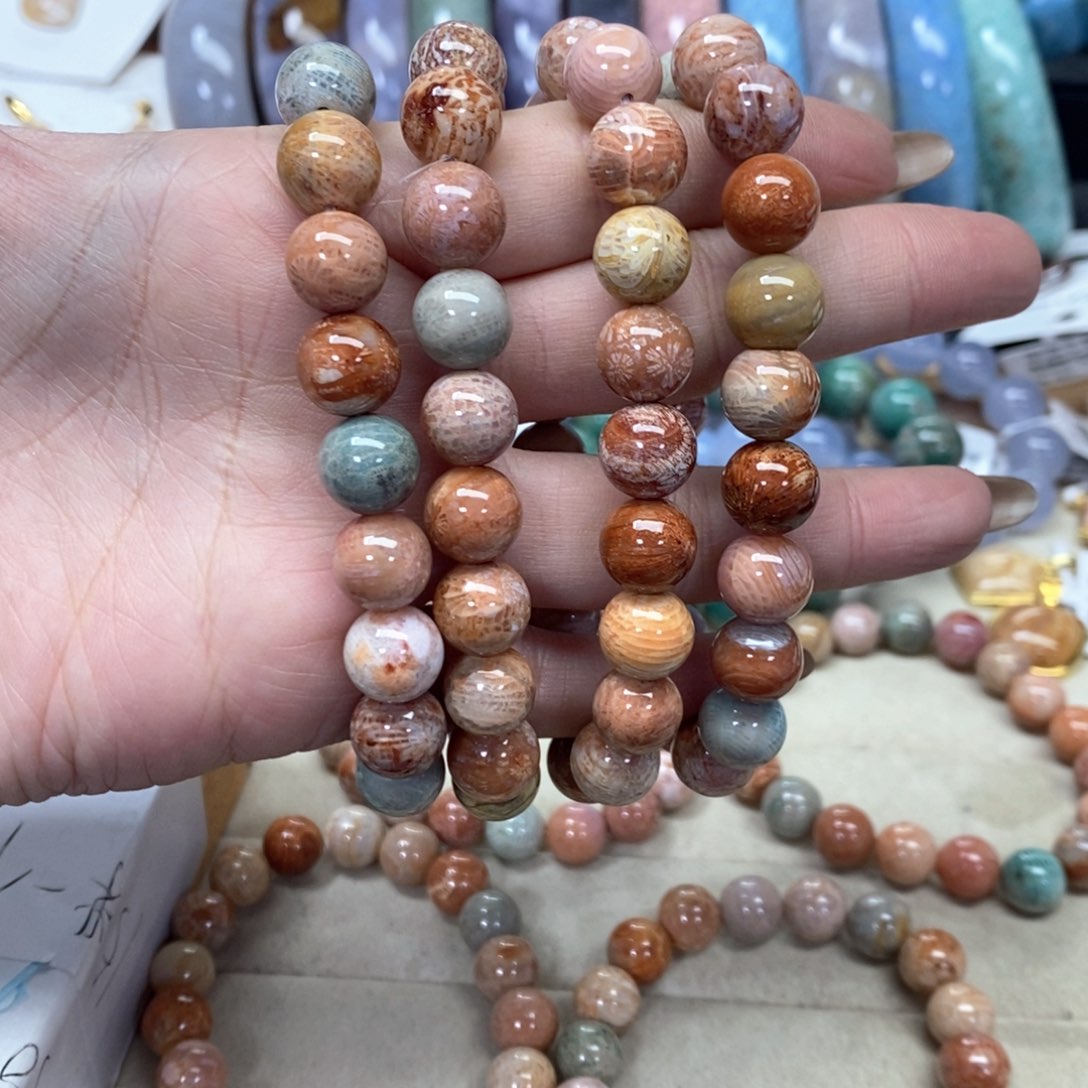 硅化珊瑚（珊瑚玉）手链未镶嵌我***肉375