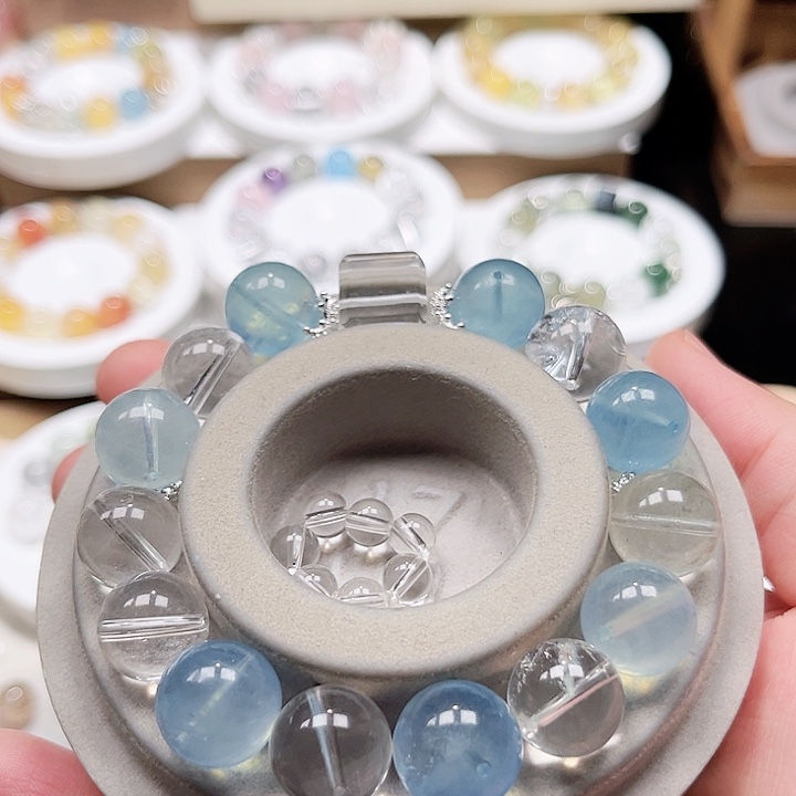 水晶手串未镶嵌天然水晶