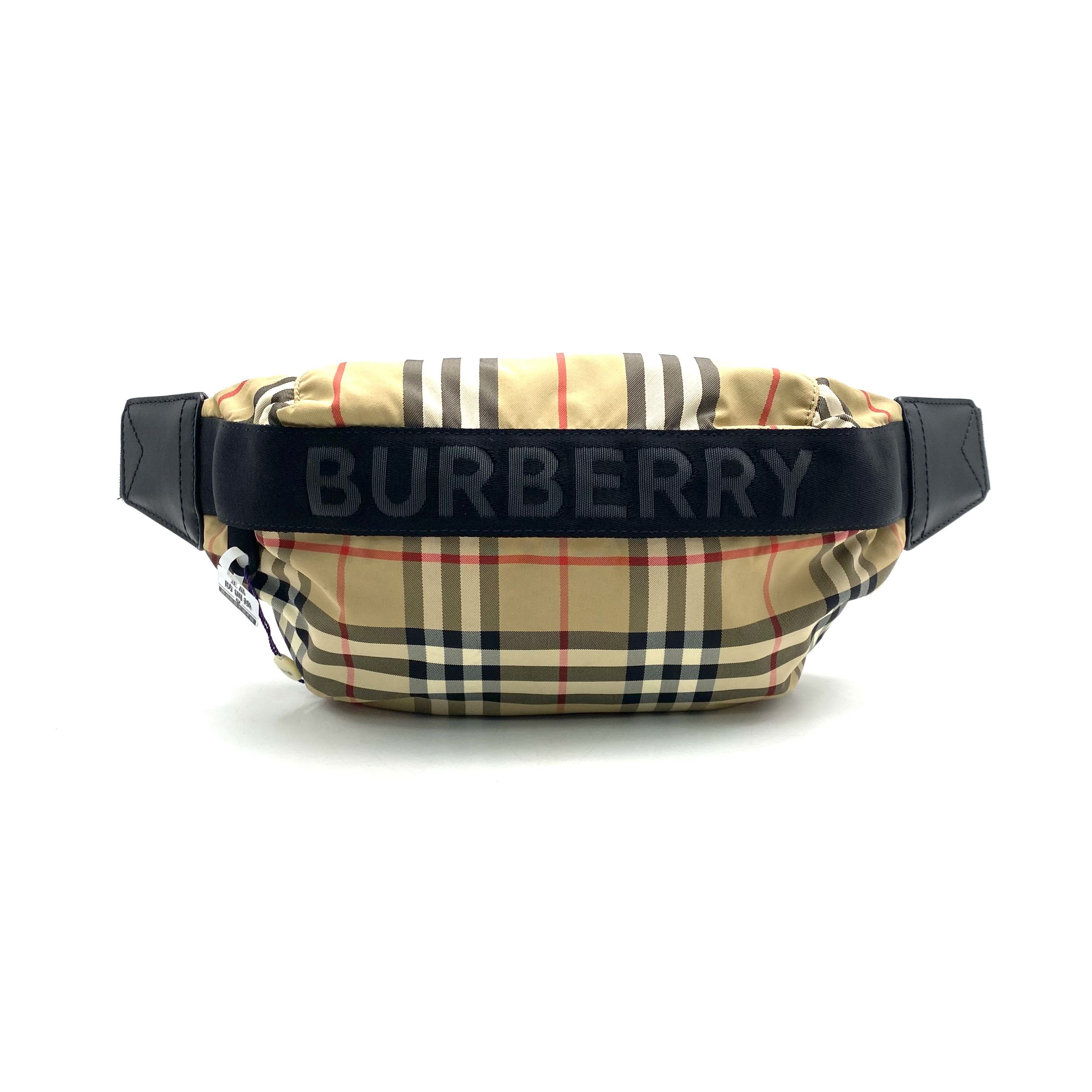 99新 BURBERRY/博柏利 男士经典帆布格纹胸腰包 尺寸43/15