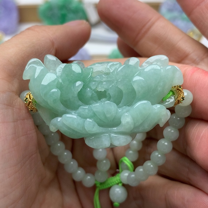 颈饰未镶嵌翡翠翡翠
