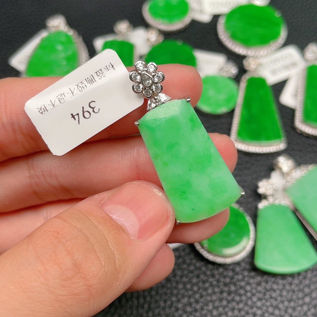 【闪购商品】翡翠吊坠(不含链)银S925镶嵌