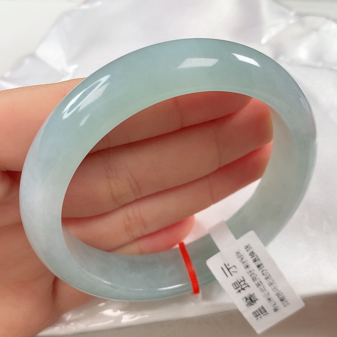 翡翠手镯未镶嵌 正圈⑩③