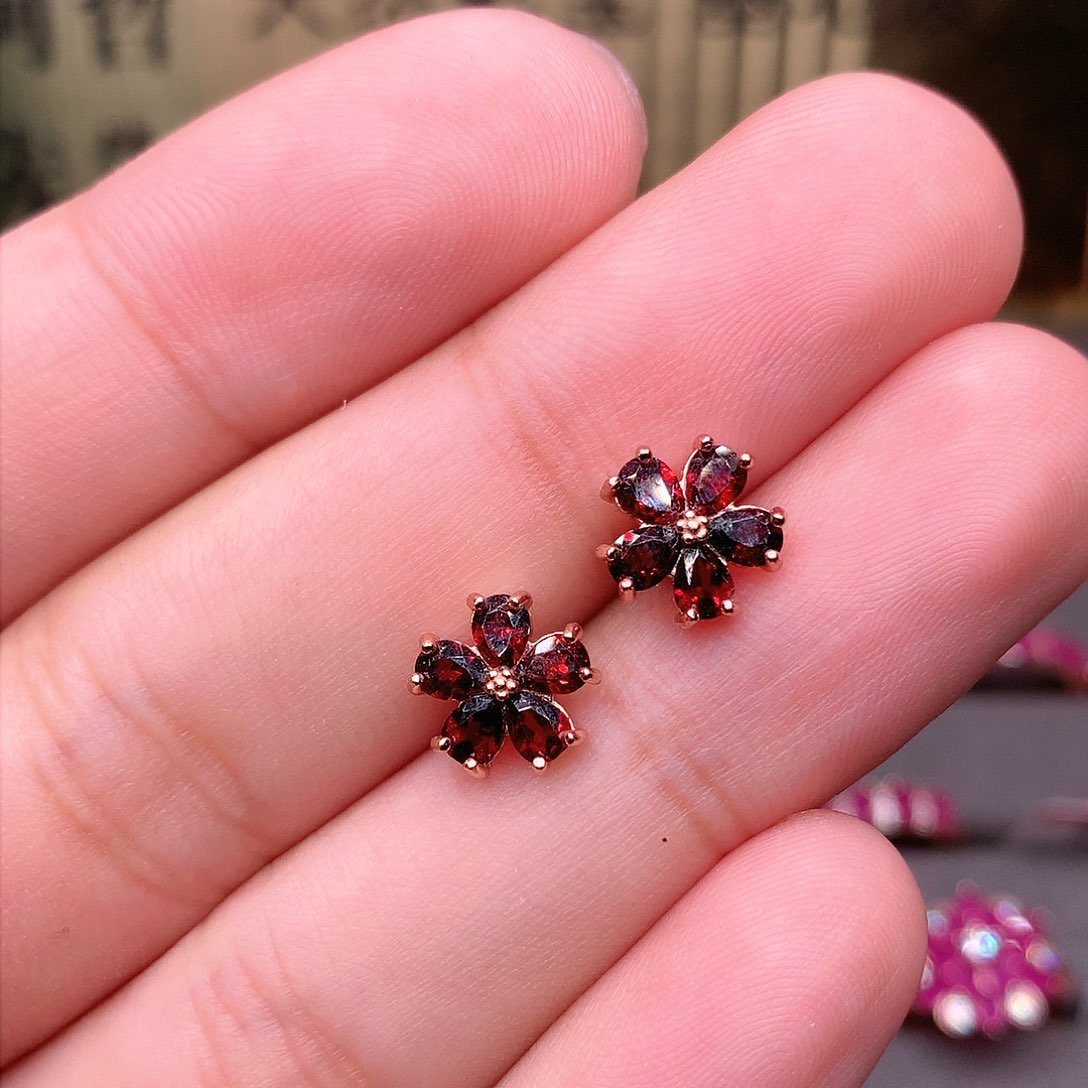 石榴石耳饰银S925镶嵌