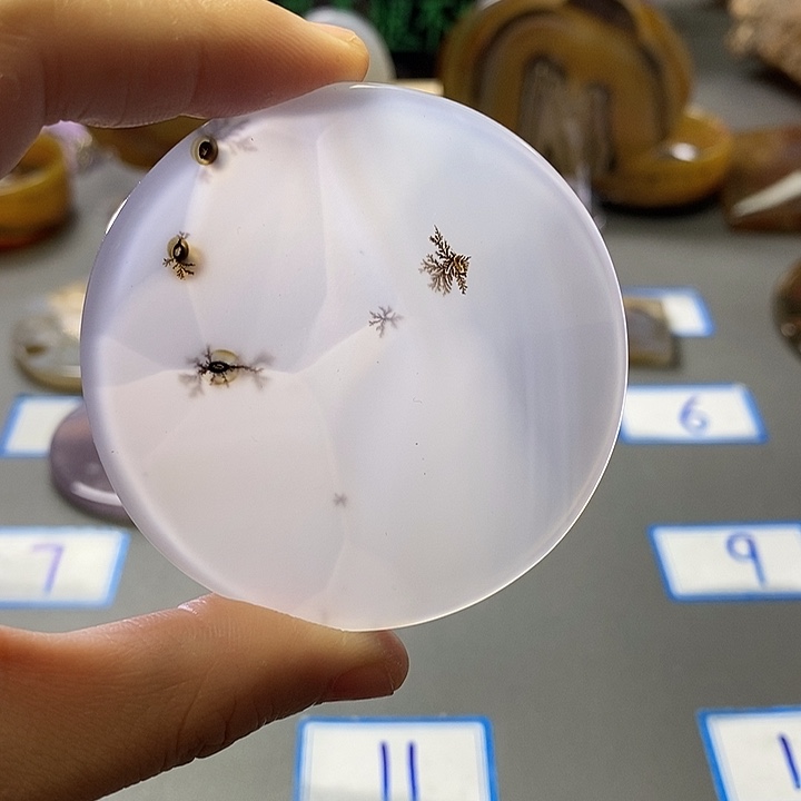 玛瑙/玉髓未镶嵌珠宝半成品129