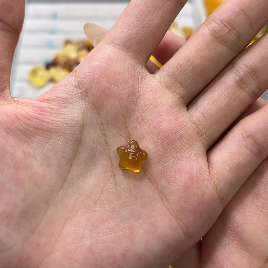 *****琥珀未镶嵌裸石天然琥珀