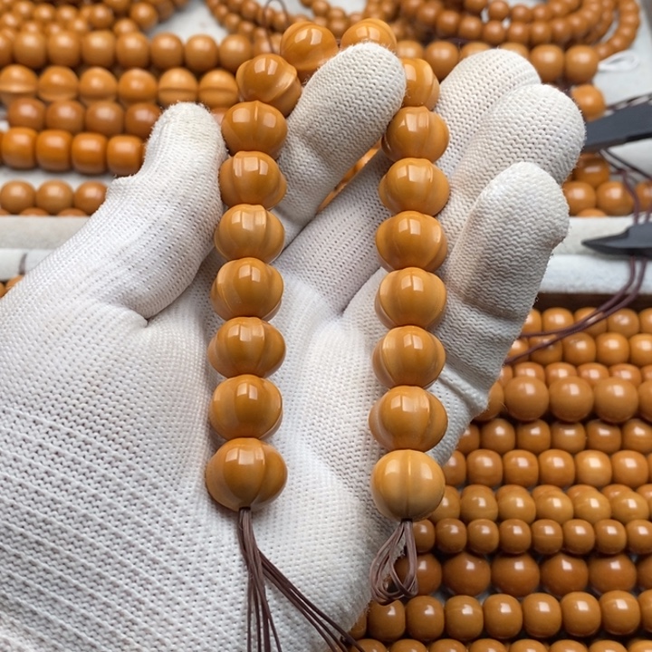 终***点猴头核桃手串三花