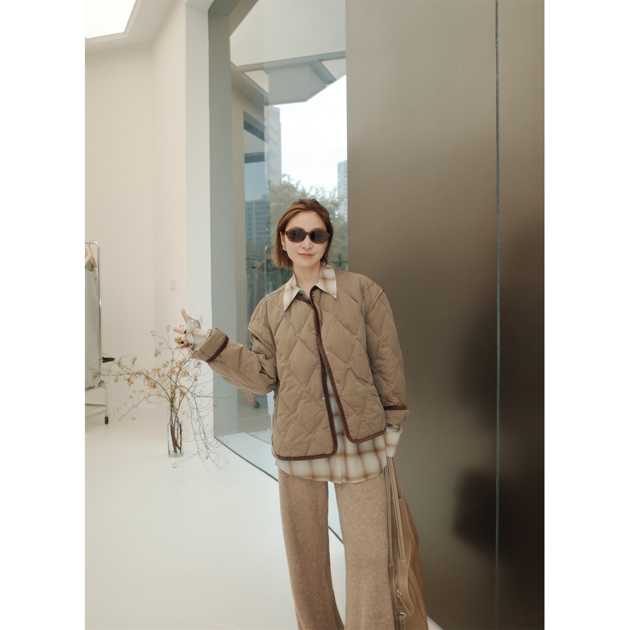 【5折】YOEYYOU设计师品牌 23秋冬新款 落肩羽绒外套 SOLSOLS