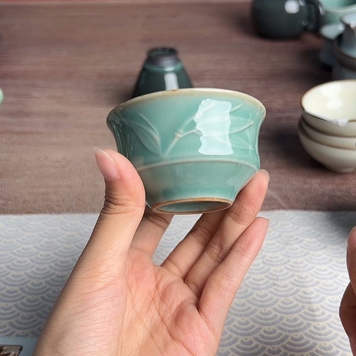 龙泉云间青瓷小米茶器