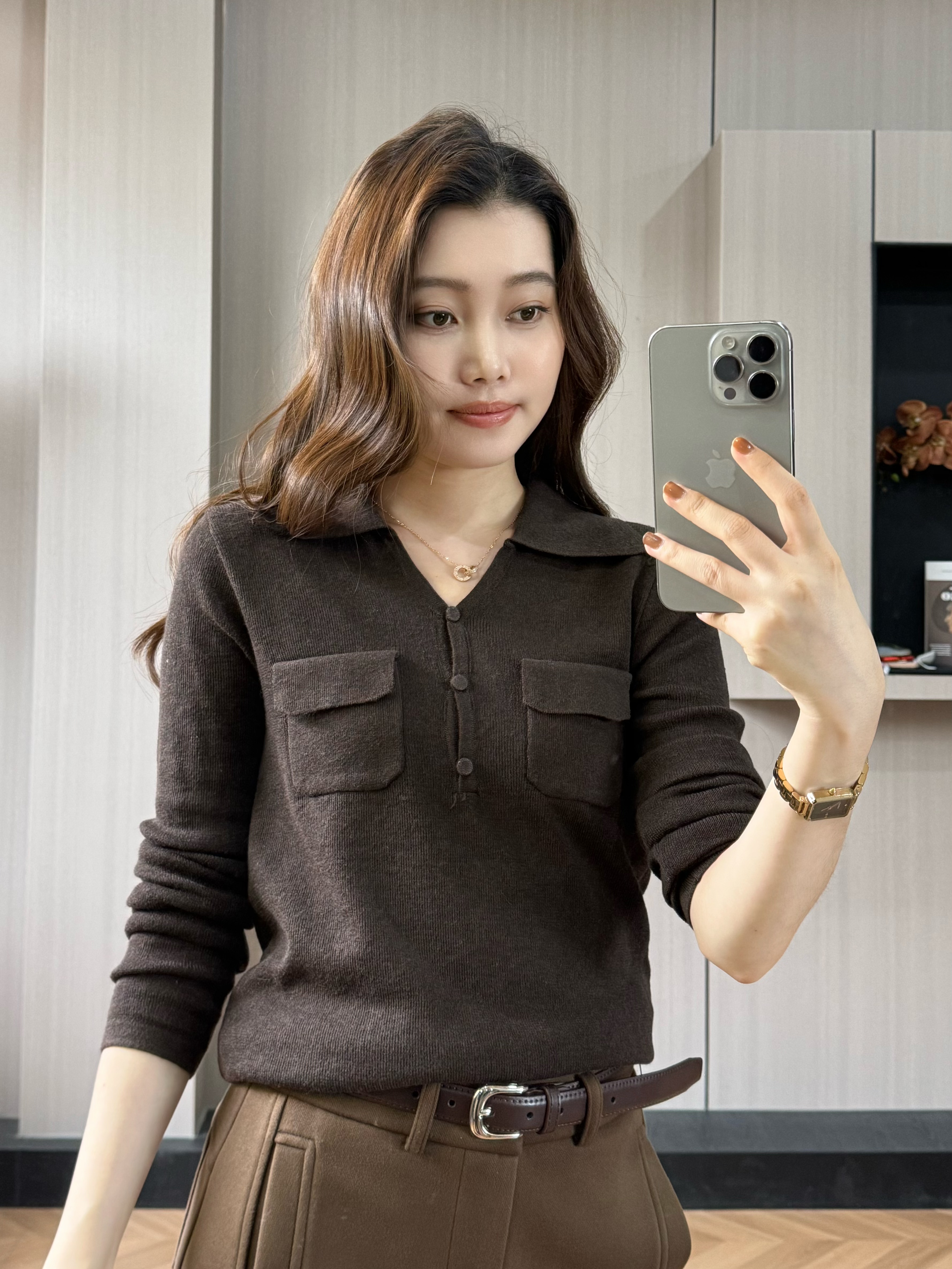 秋冬季翻领半开扣长袖针织衫女2025秋季高级感修身显瘦上衣