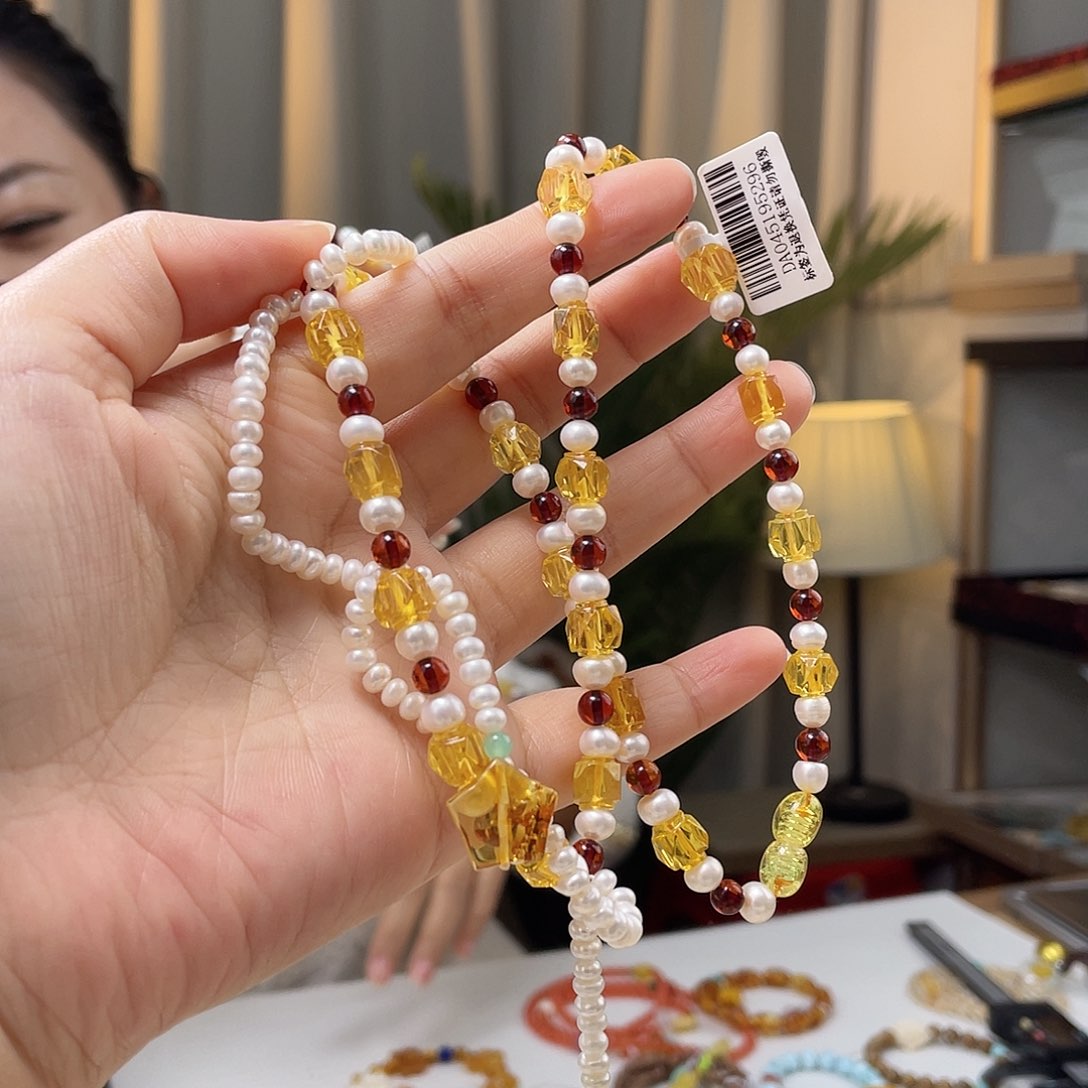 琥珀裸石未镶嵌琥珀项链