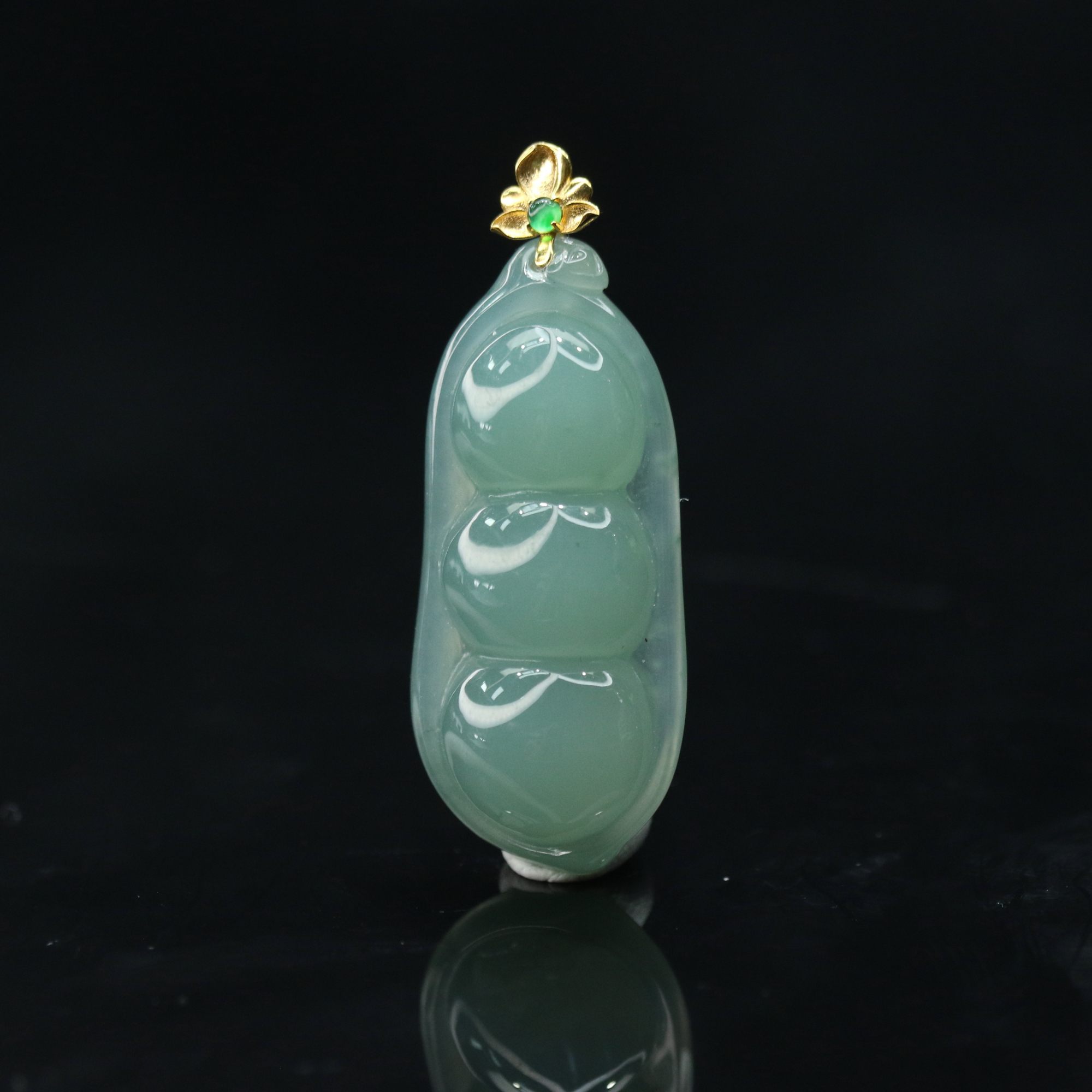 20天然缅甸翡翠A货18k豆子/500652/上海嘉禾拍卖