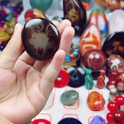 玛瑙/玉髓笔搁未镶嵌