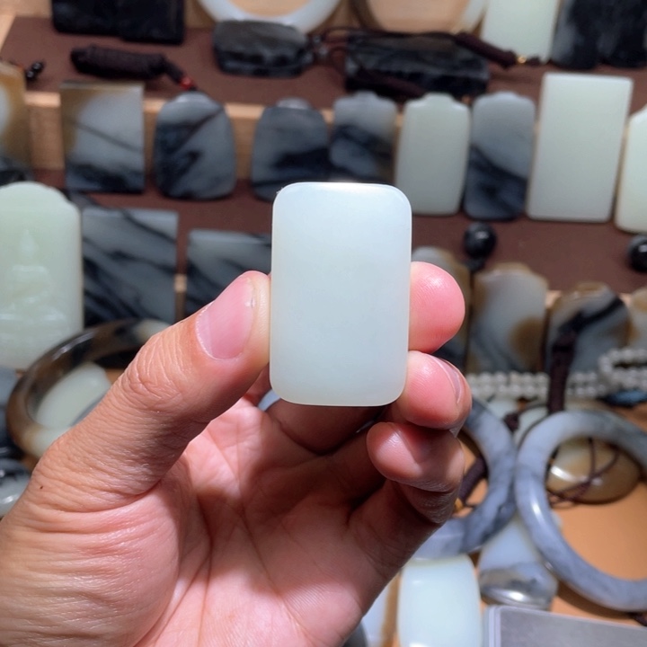 和田玉平安牌未镶嵌镁**天