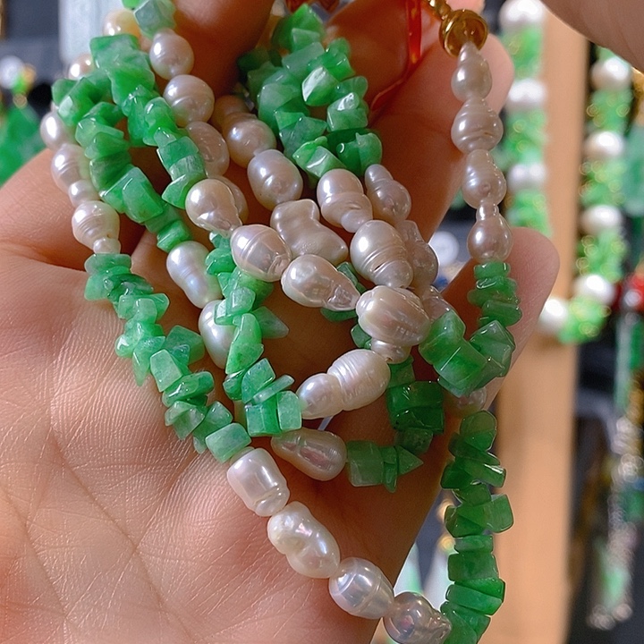 翡翠未镶嵌耳饰翡翠