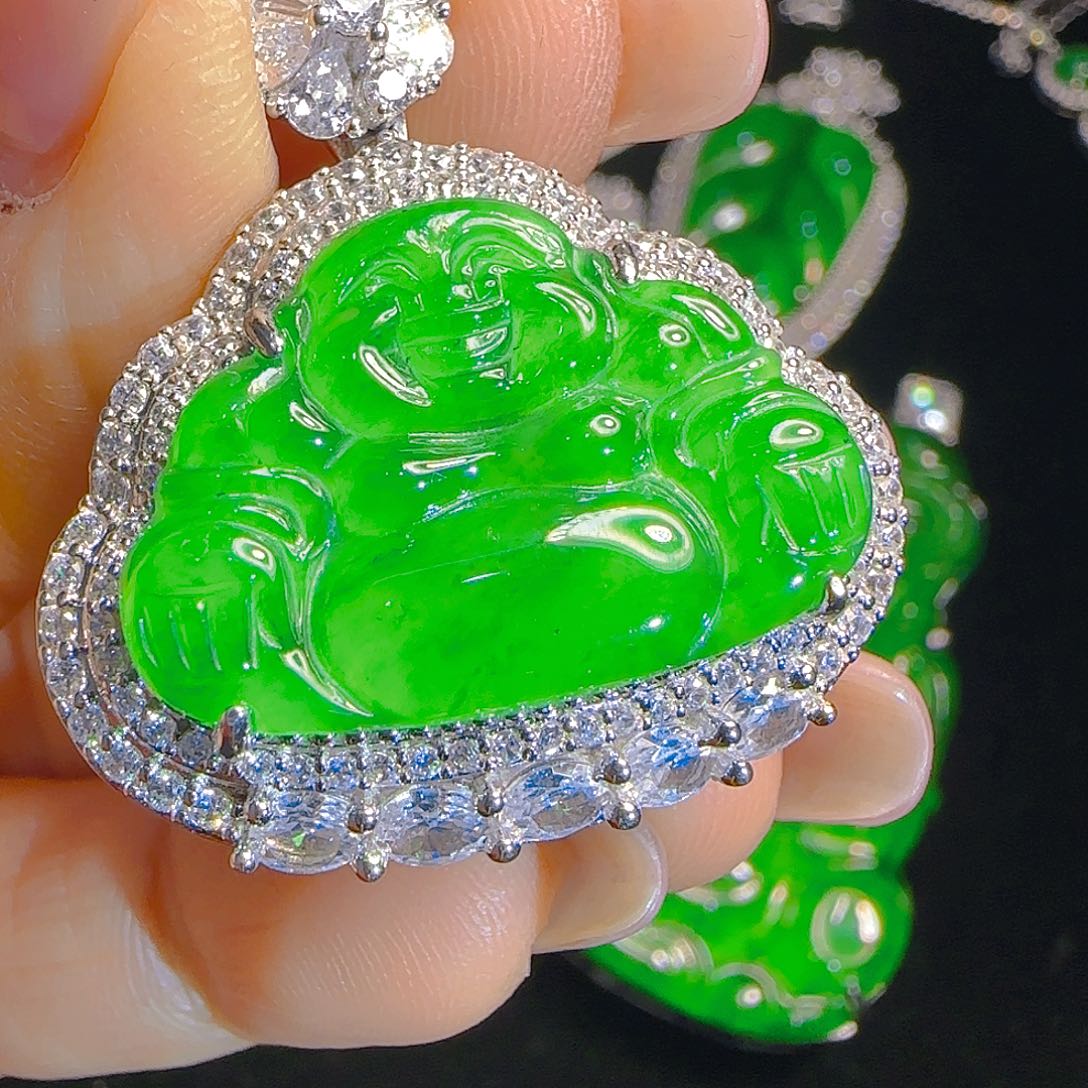 翡翠吊坠(赠链)银S925镶嵌