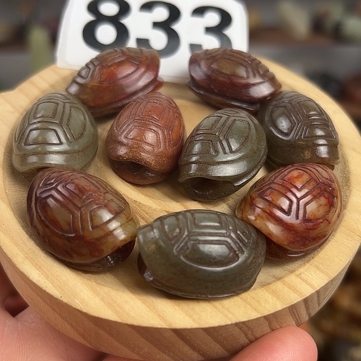 和田玉（糖玉）颈饰未镶嵌依*