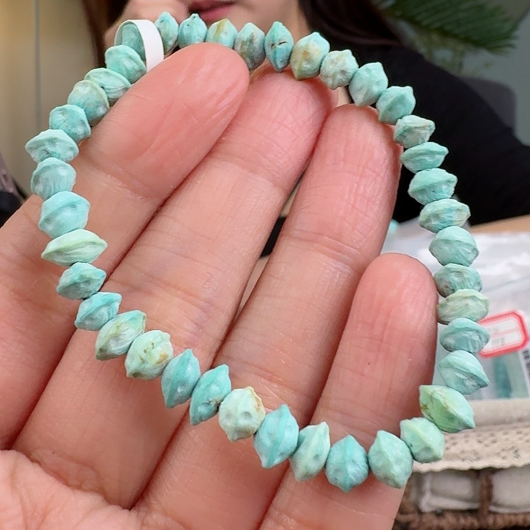 绿松石珠宝奇石未镶嵌