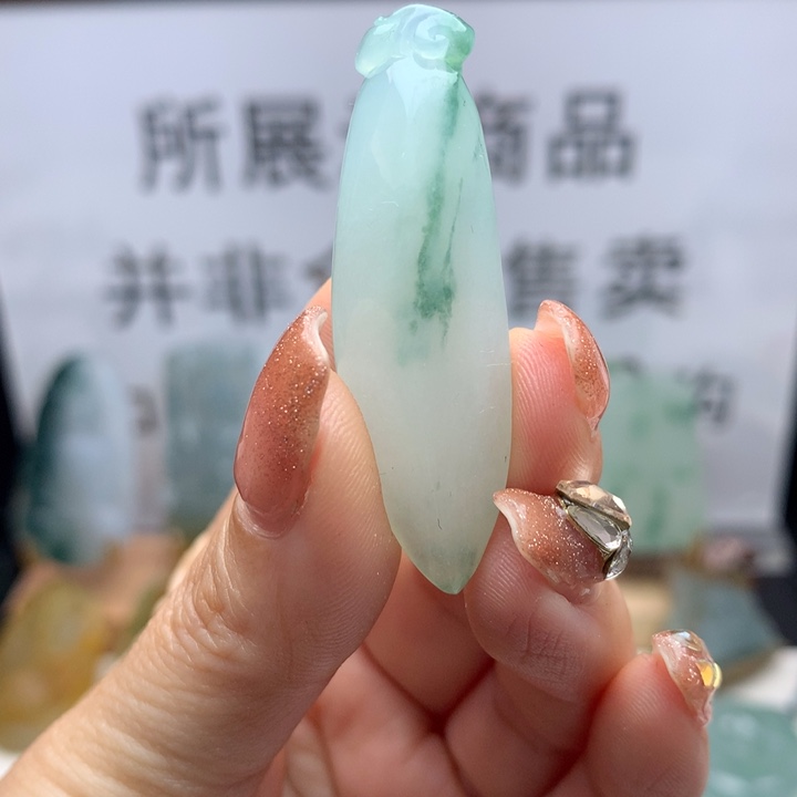 定制翡翠未镶嵌天然翡翠