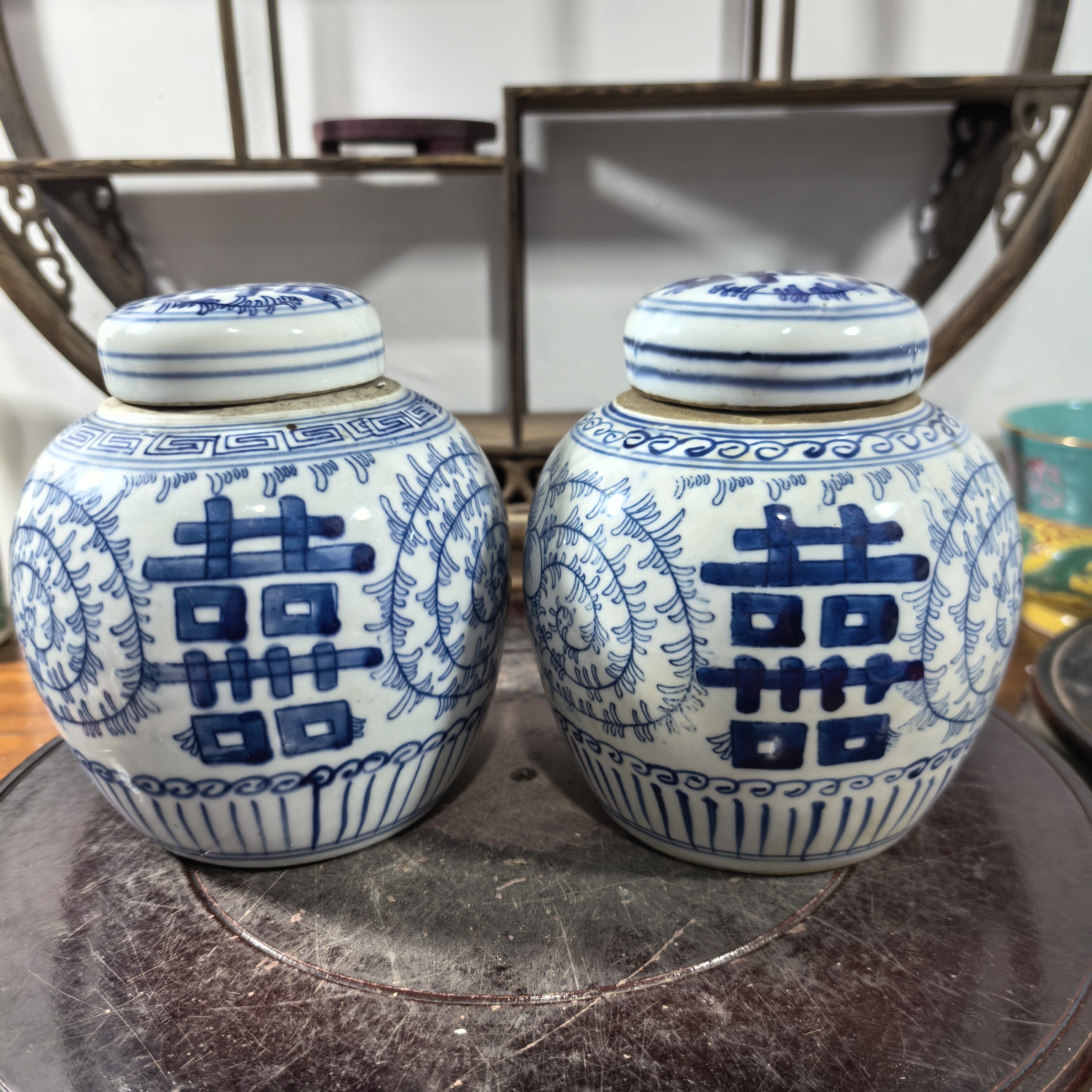 青花缠枝莲双喜茶叶罐一对
