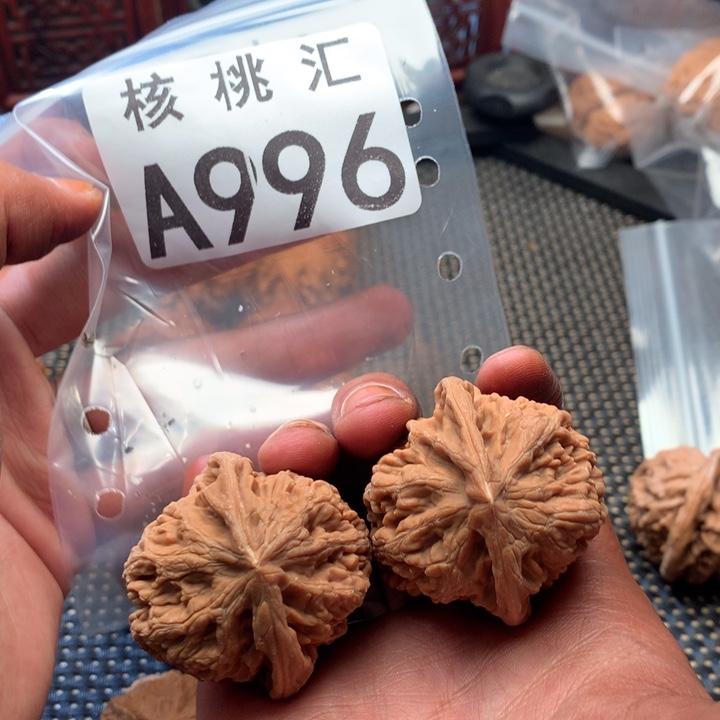 吊坠文玩核桃凤凰台