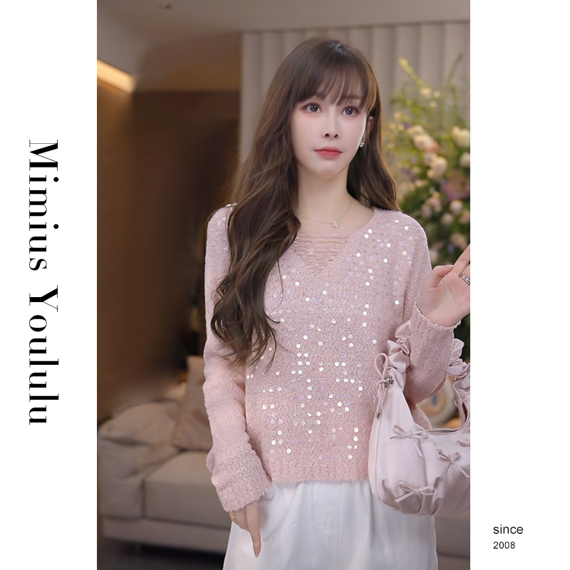 【mimius】&游鹿鹿 甜美重工亮片V领软糯毛衣 WG03035