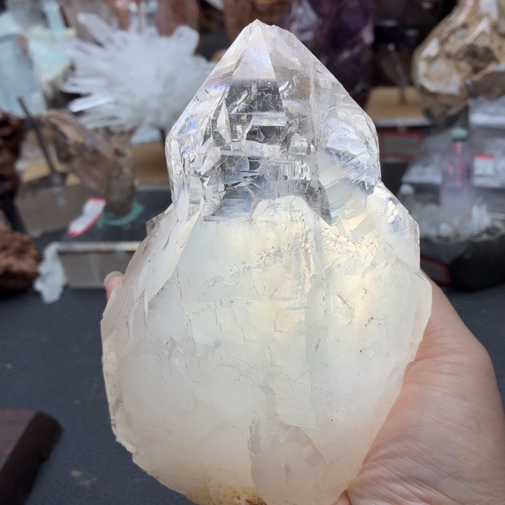 未镶嵌水晶珠宝半成品